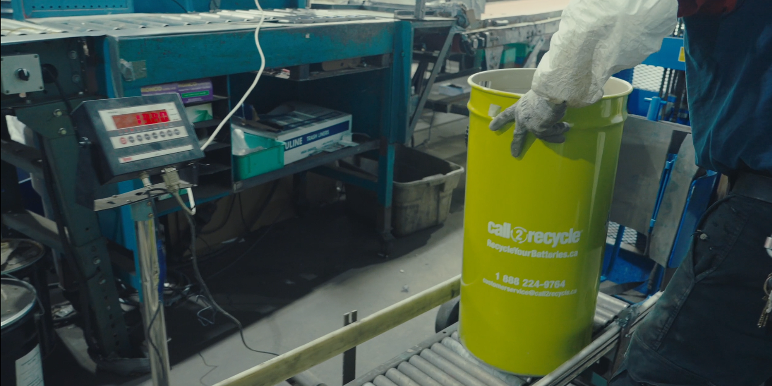 Suivez le parcours d’une batterie recyclée